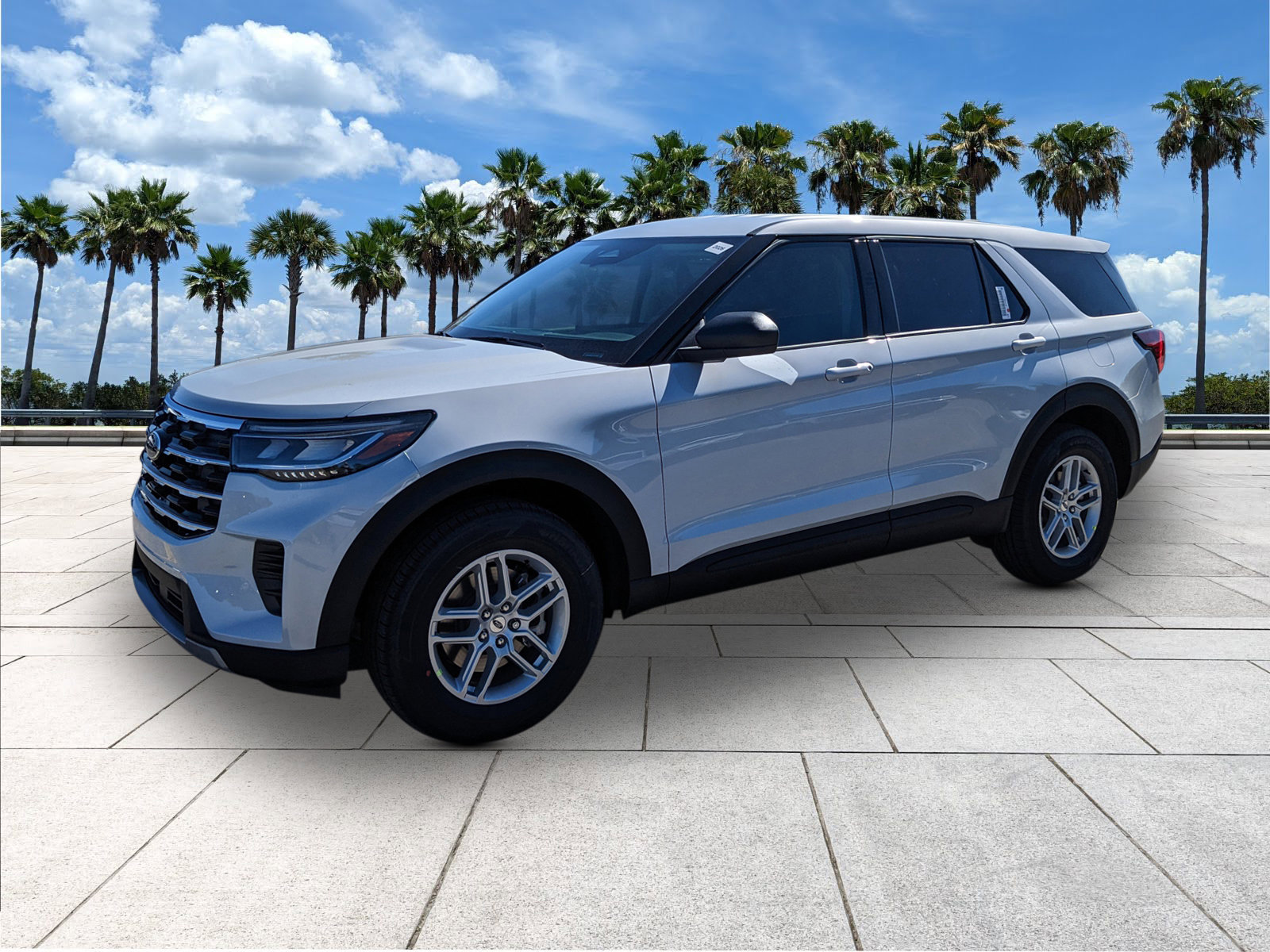 2026 Ford Explorer photo 4