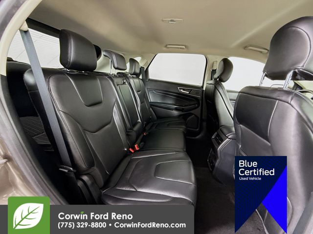 2019 Ford Edge Titanium photo 22