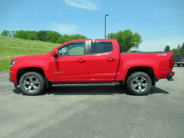 Used 2015 Chevrolet Colorado Z71 with VIN 1GCGTCE38F1218376 for sale in Elkader, IA