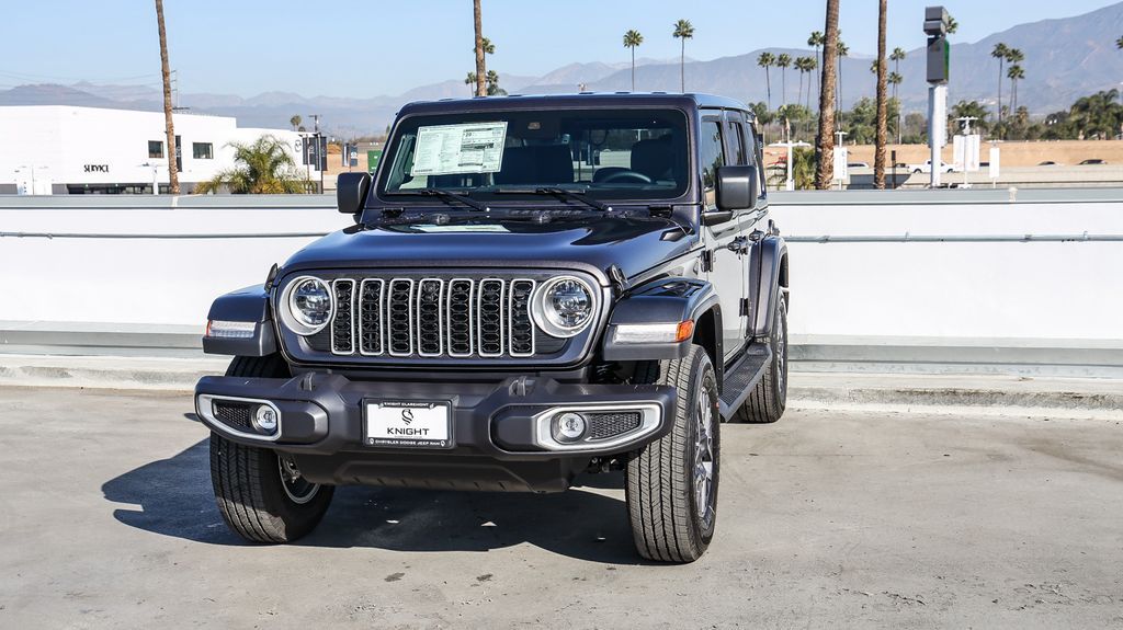 2025 Jeep Wrangler Sahara photo 3