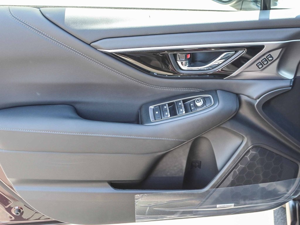 2025 Subaru Outback Limited photo 20