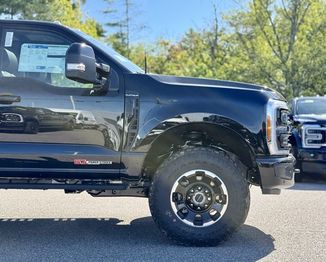 2026 Ford F-250 Platinum photo 2