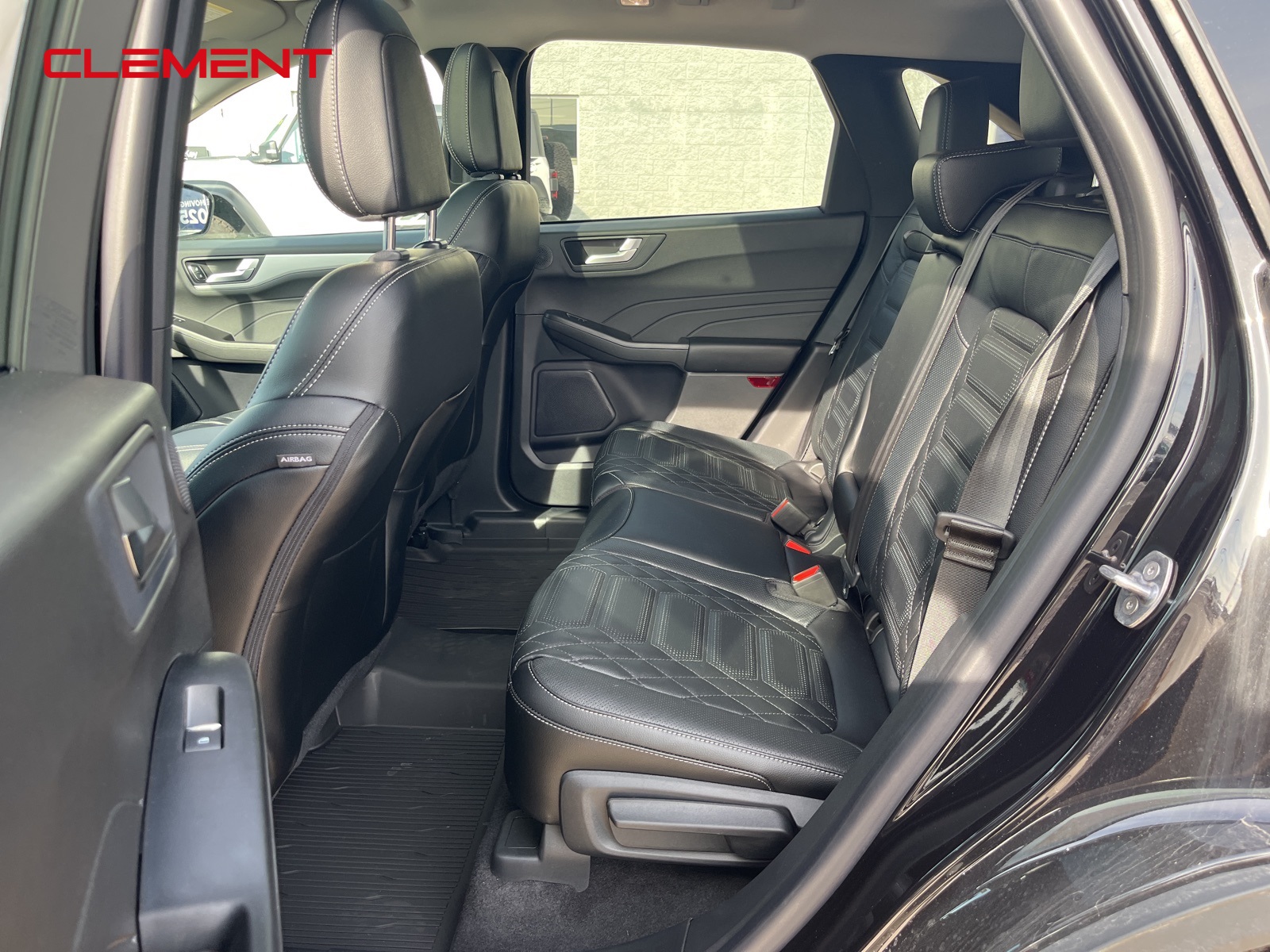 2024 Ford Escape Premium photo 32