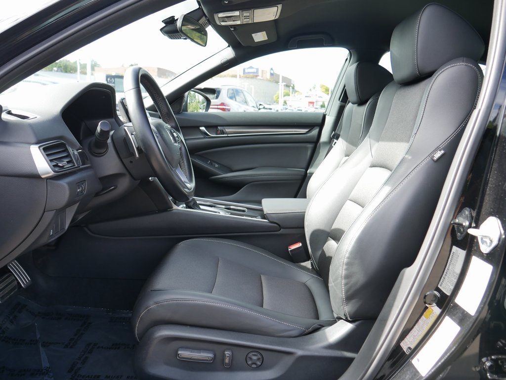 2022 Honda Accord Sport photo 12