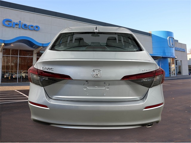 2026 Honda Civic Sport photo 4