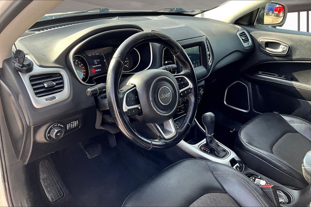 2019 Jeep Compass Latitude photo 13