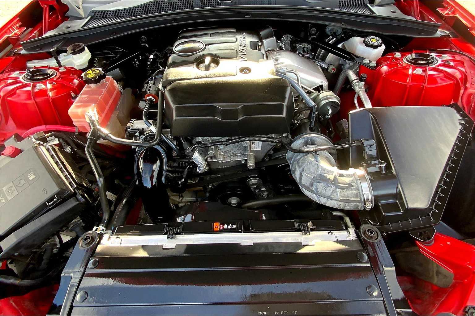 2023 Chevrolet Camaro 1LT photo 30