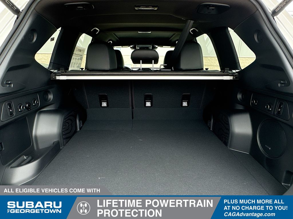 2025 Subaru Forester Limited photo 27