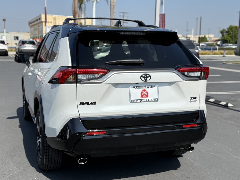 2025 Toyota RAV4 Prime XSE Premium photo 3