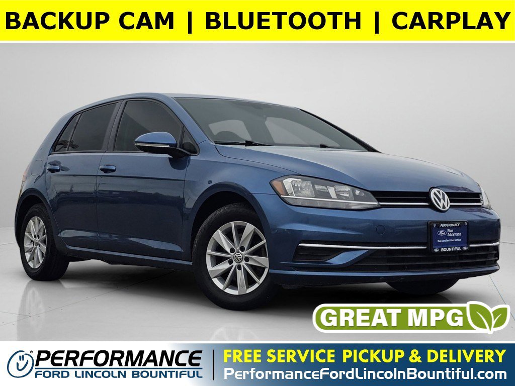 2019 Volkswagen Golf S's photo