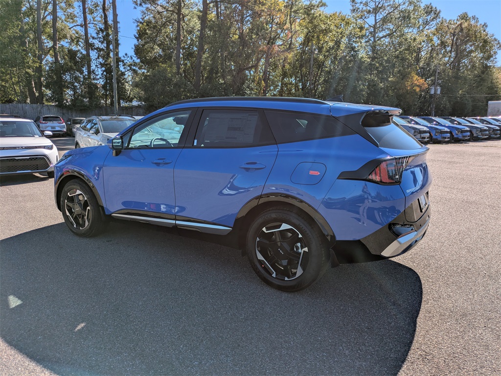 2026 Kia Sportage SX photo 3