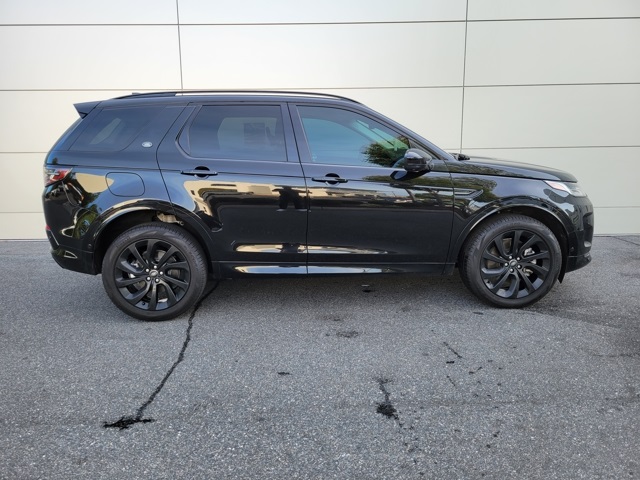 2024 Land Rover Discovery Sport S photo 7