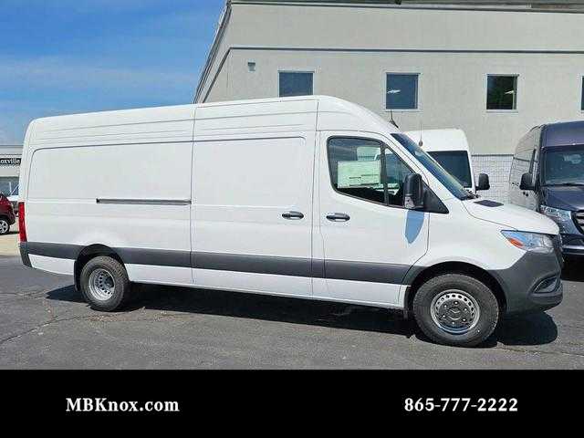 2024 Mercedes-Benz Sprinter Cargo Van Base's photo