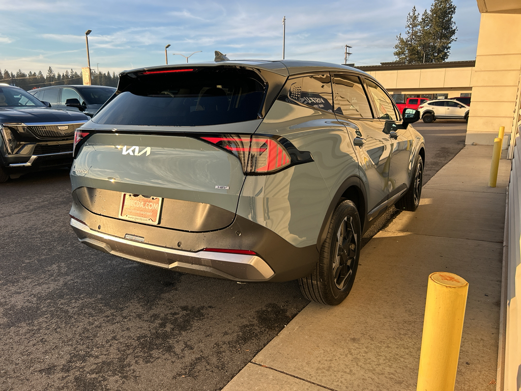 2026 Kia Sportage Hybrid S photo 4