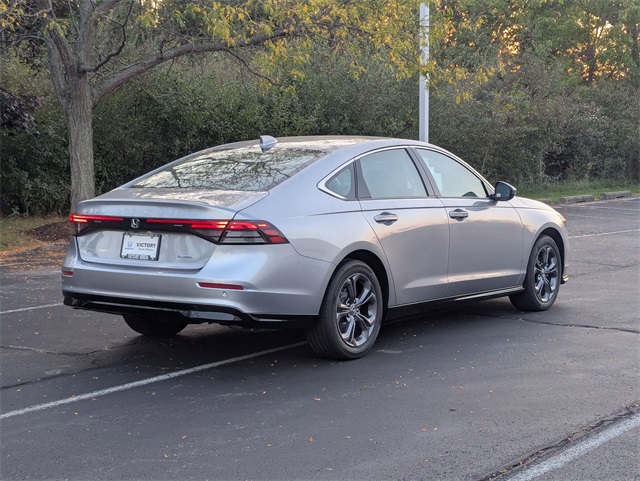 2025 Honda Accord Hybrid EX-L photo 6