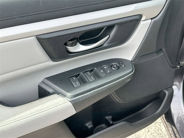 2017 Honda CR-V LX photo 23