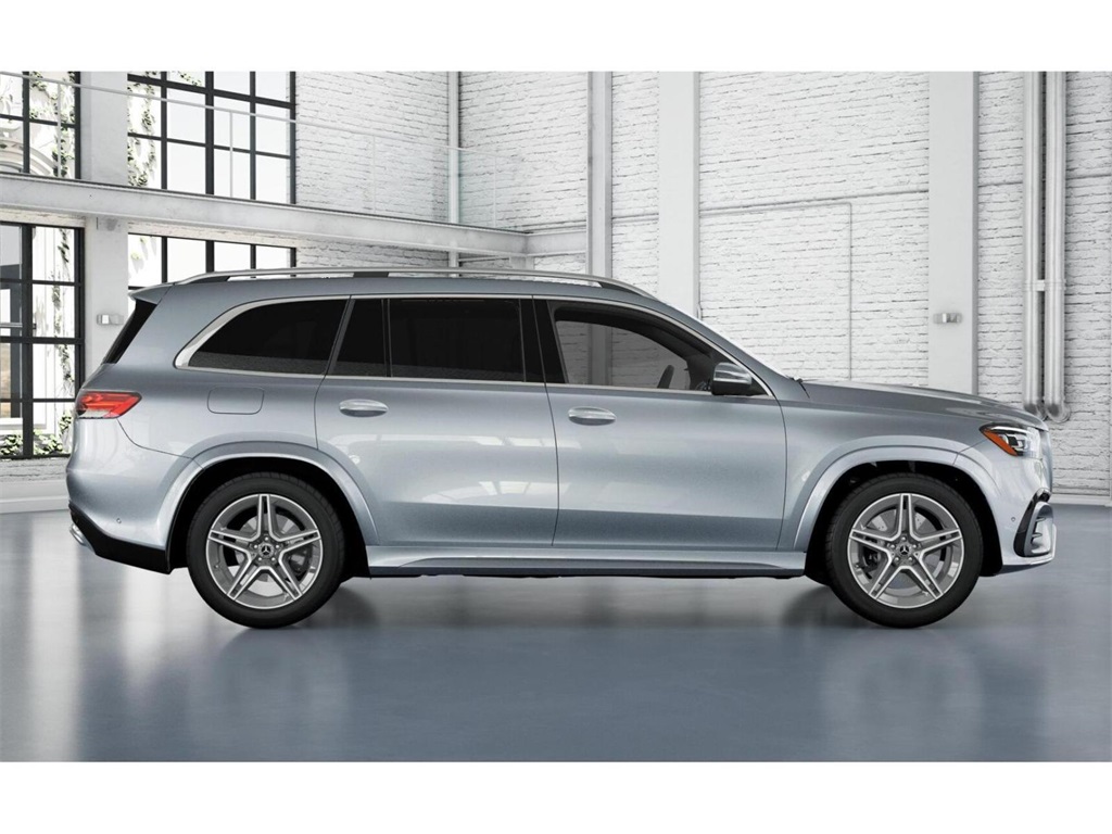 2025 Mercedes Benz GLS 450 4MATIC photo 2