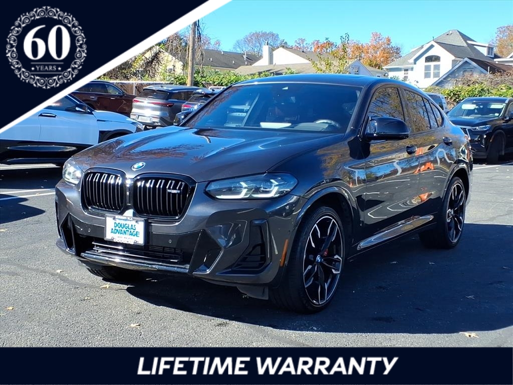 2024 BMW X4 M40i's photo