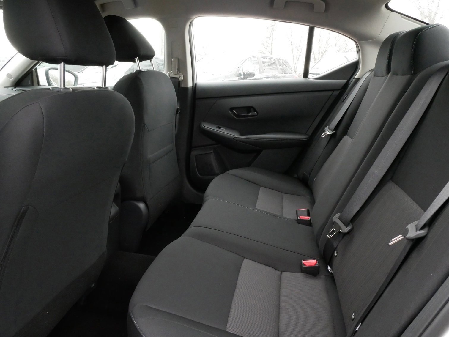 2025 Nissan Sentra SV photo 6