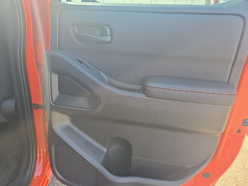 2026 Nissan Frontier Crew Cab PRO-4X photo 27