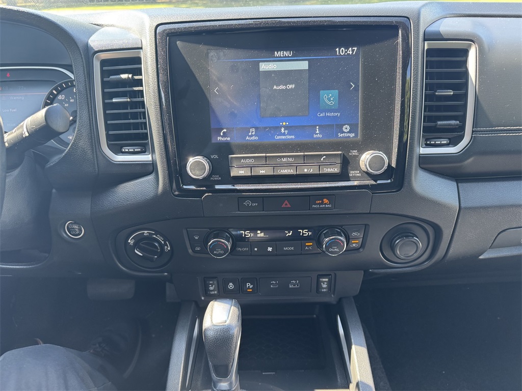 2024 Nissan Frontier SV photo 24
