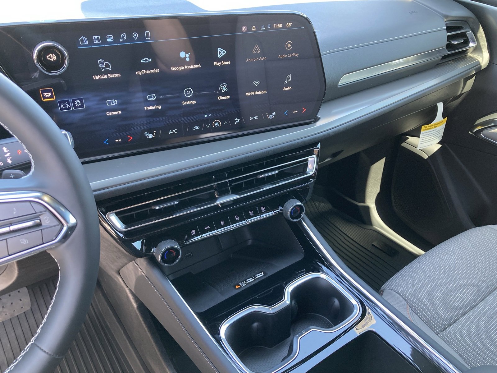 2026 Chevrolet Traverse photo 19