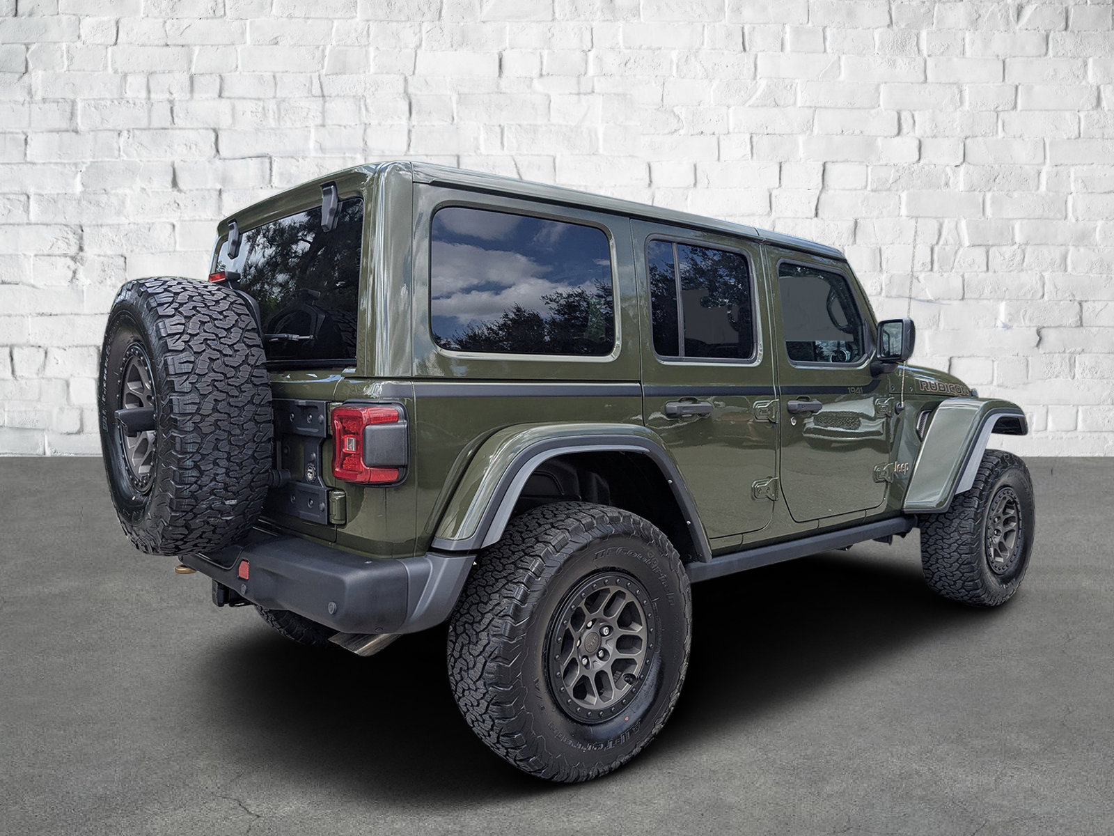 2023 Jeep Wrangler Rubicon 392 photo 4