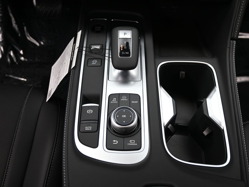 2026 Infiniti QX60 Luxe photo 19