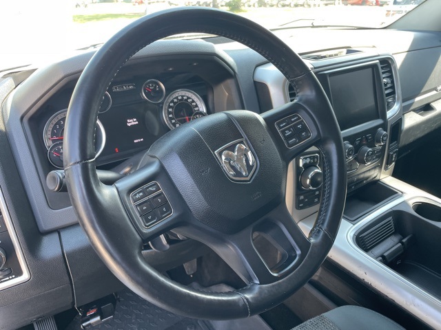 2016 Ram 1500 Big Horn photo 7