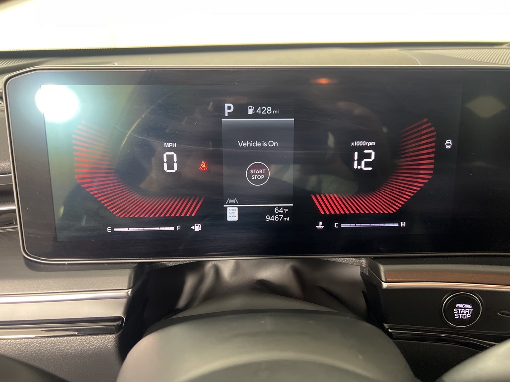 2025 Kia K5 GT-Line photo 13