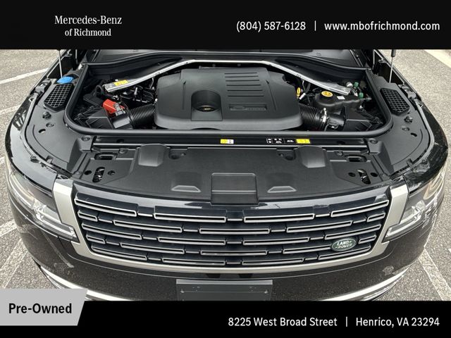 2024 Land Rover Range Rover SE photo 11