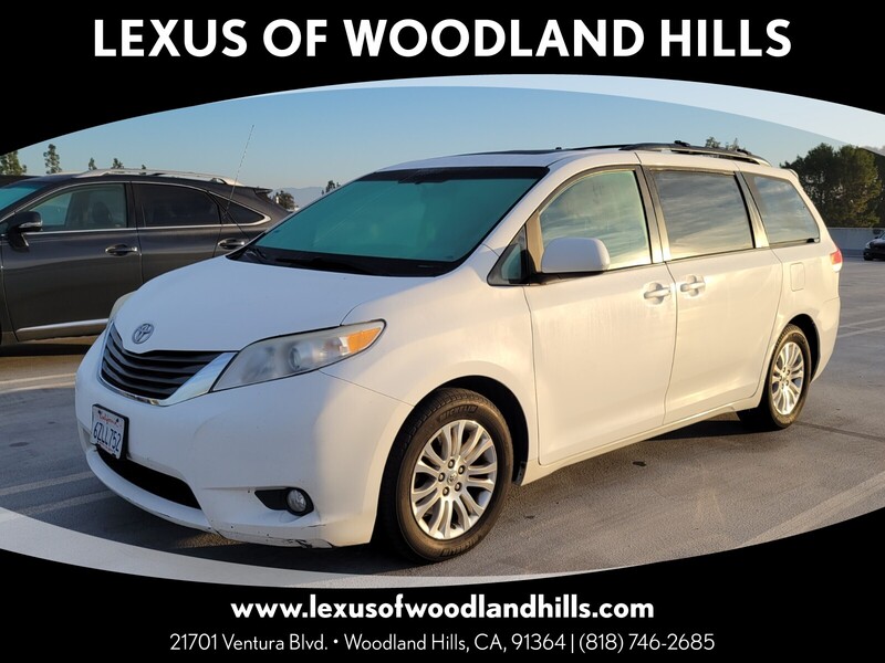 2013 Toyota Sienna XLE