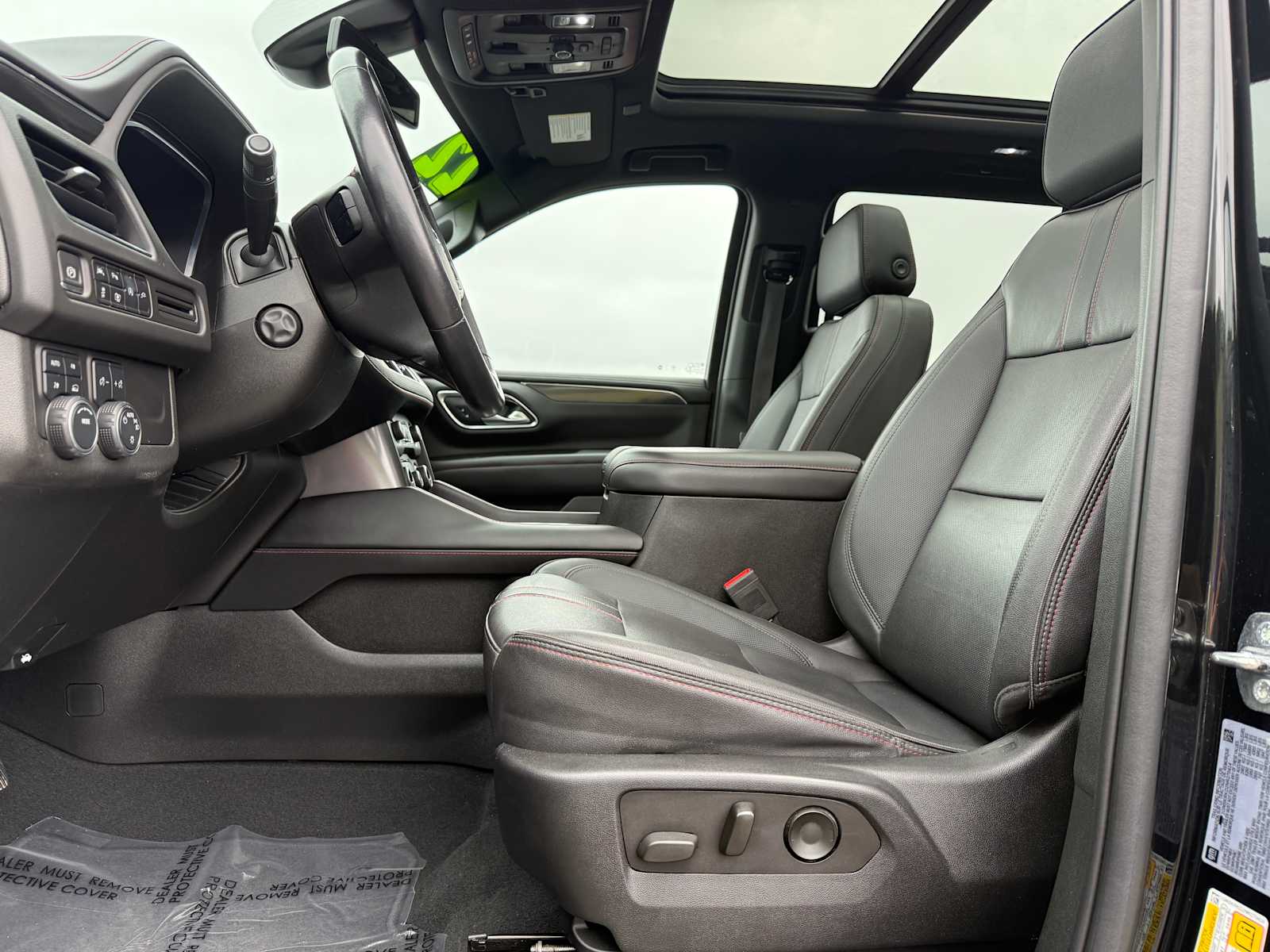 2022 Chevrolet Tahoe RST photo 16