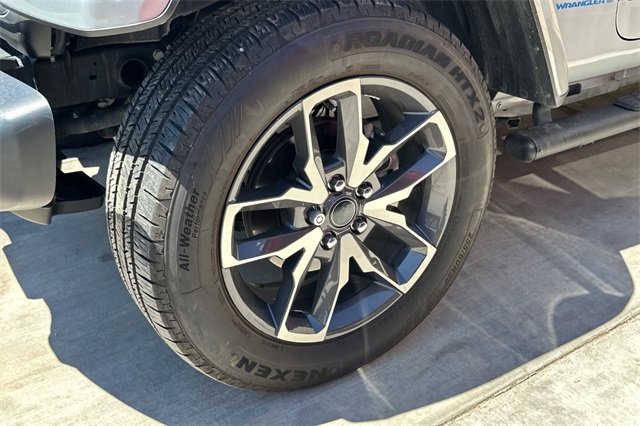 2024 Jeep Wrangler Sport S 4xe photo 11