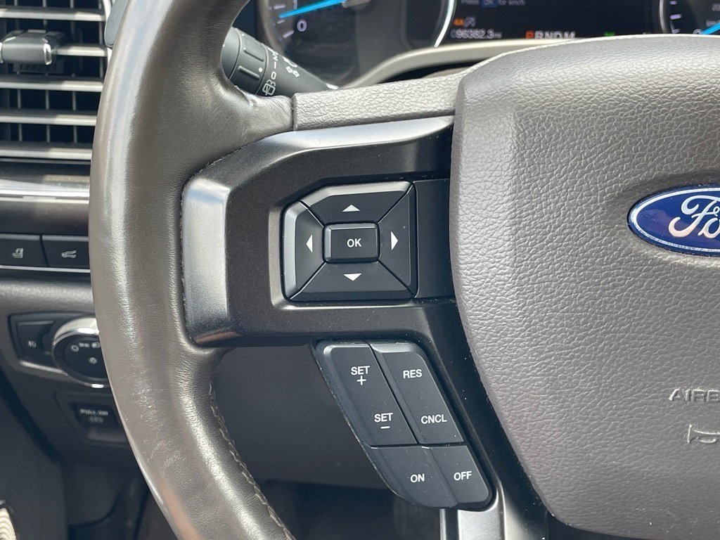 2019 Ford Expedition Limited photo 16