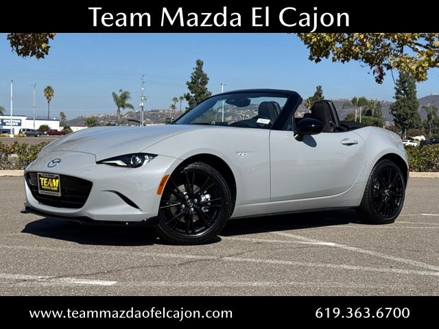 2025 Mazda MX-5 Miata Miata photo 2