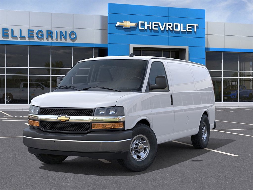 2025 Chevrolet Express Cargo 2500 photo 4