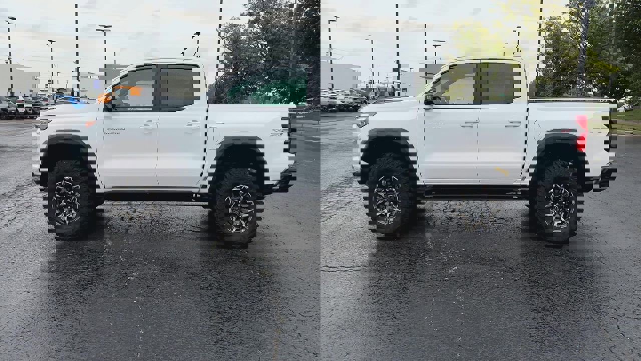 2024 Chevrolet Colorado ZR2 photo 5