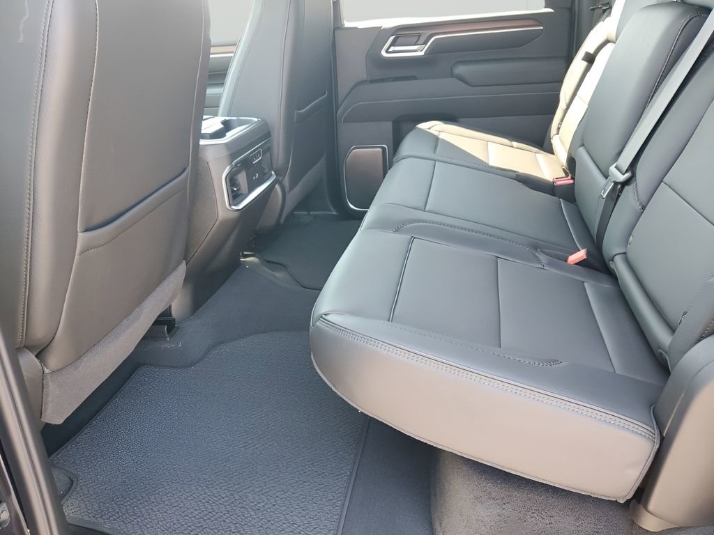 2026 Gmc Sierra 2500 Denali photo 16