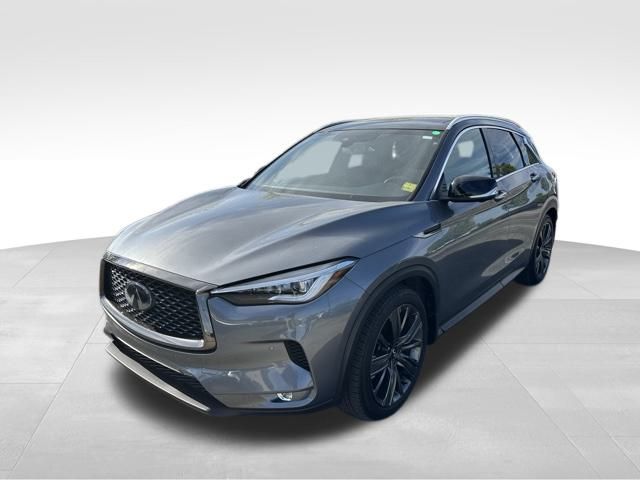 2020 Infiniti QX50 Essential photo 2