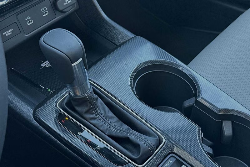 2026 Honda Civic Hybrid Sport Touring photo 18