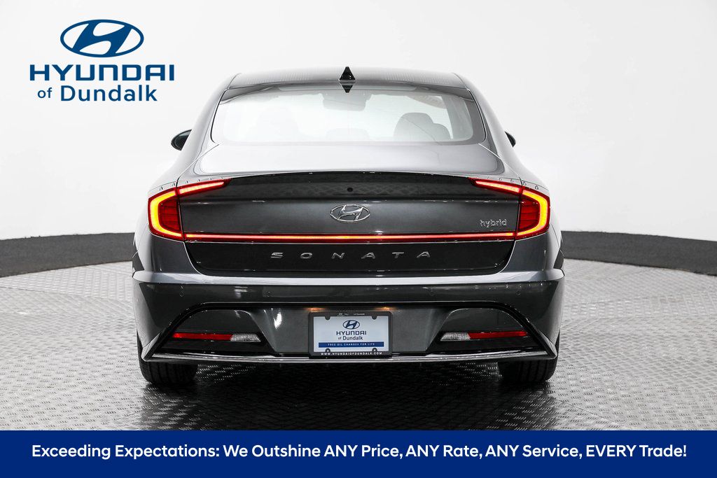 2022 Hyundai Sonata Hybrid Limited photo 3