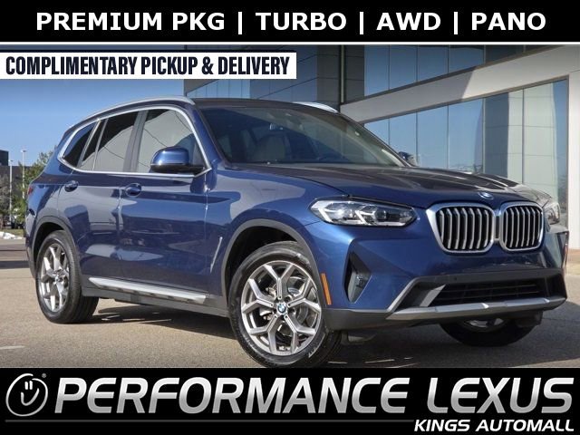 2022 BMW X3 30i's photo
