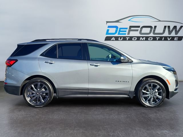 2024 Chevrolet Equinox RS photo 2