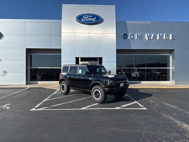 2025 Ford Bronco 4-Door Big Bend's photo