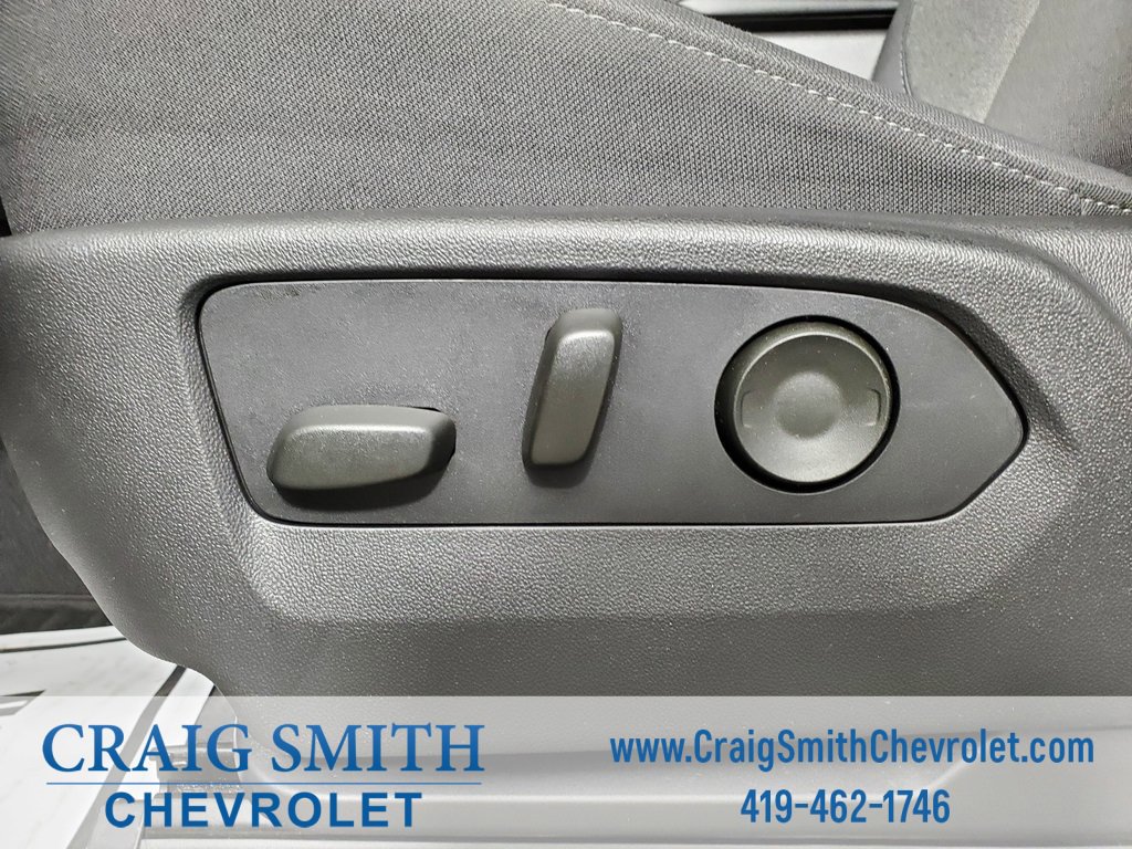 2024 Chevrolet Silverado 1500 LT photo 23