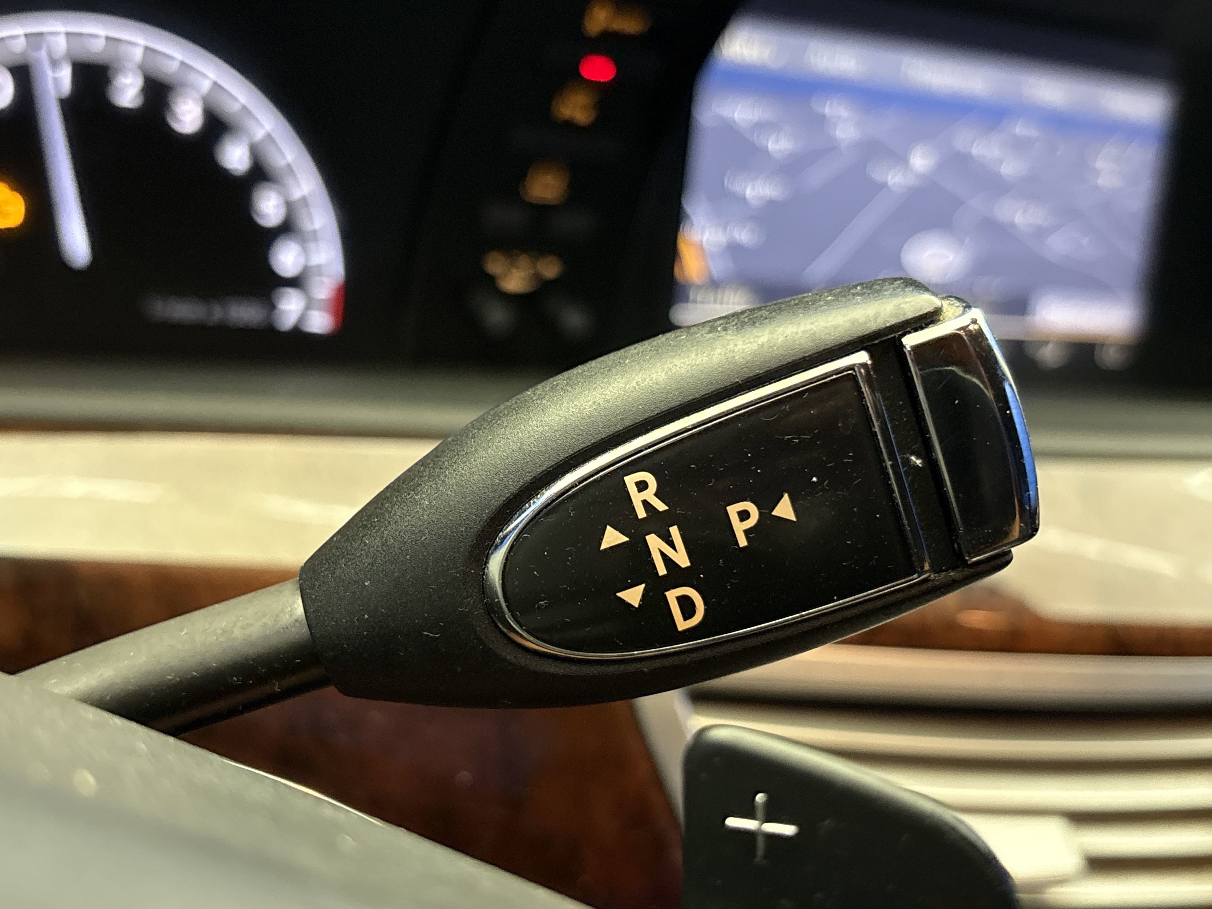 2012 Mercedes Benz S 550 4MATIC photo 18