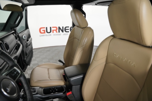 2018 Jeep Wrangler Unlimited Sahara photo 19