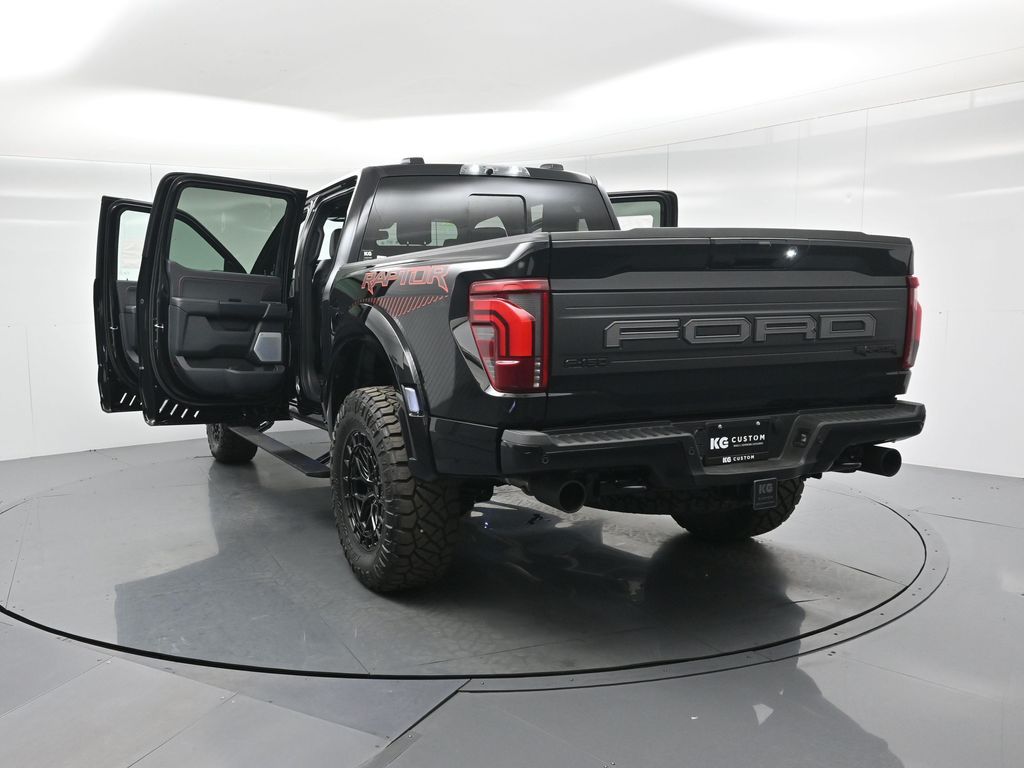 2025 Ford F-150 Raptor photo 31