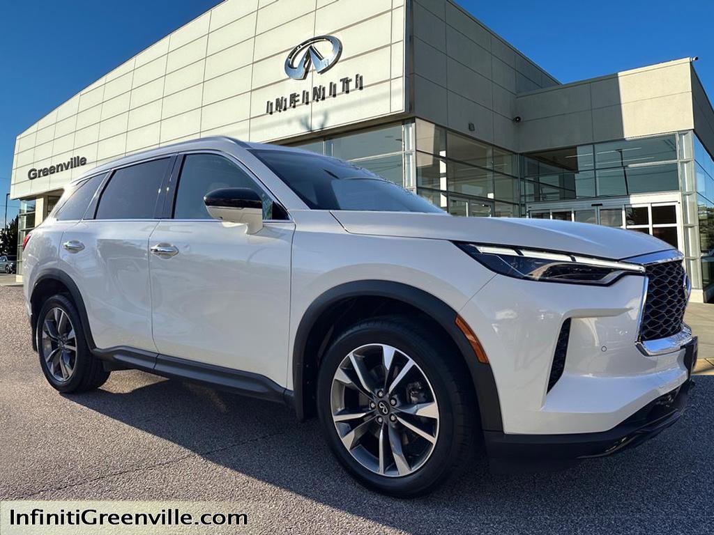 2023 INFINITI QX60 LUXE's photo